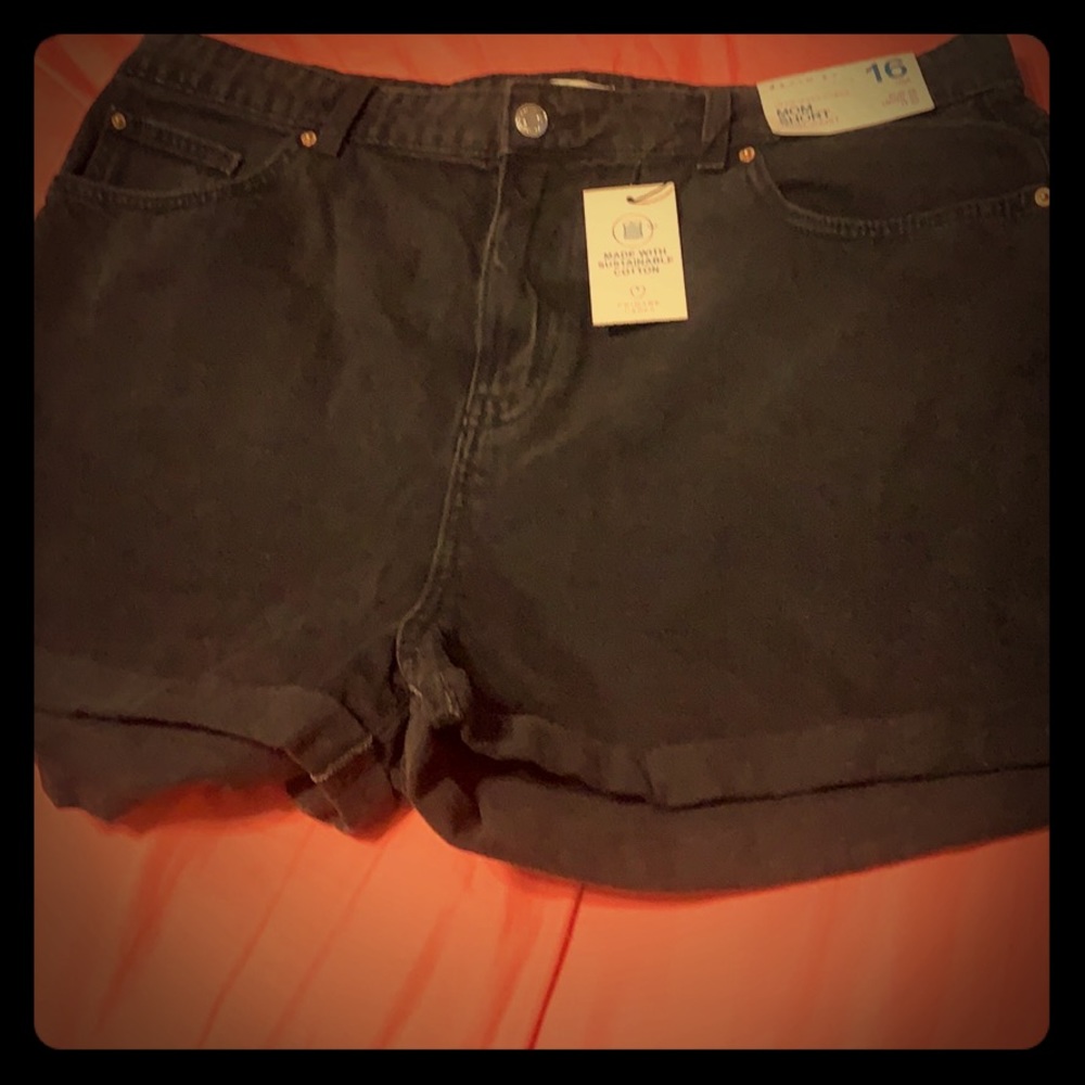 Primark Black Mom Short High Waist Size 16
